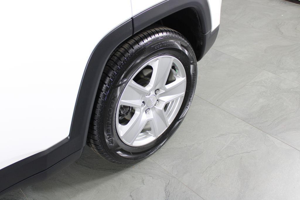 used 2022 Jeep Compass car, priced at $16,988