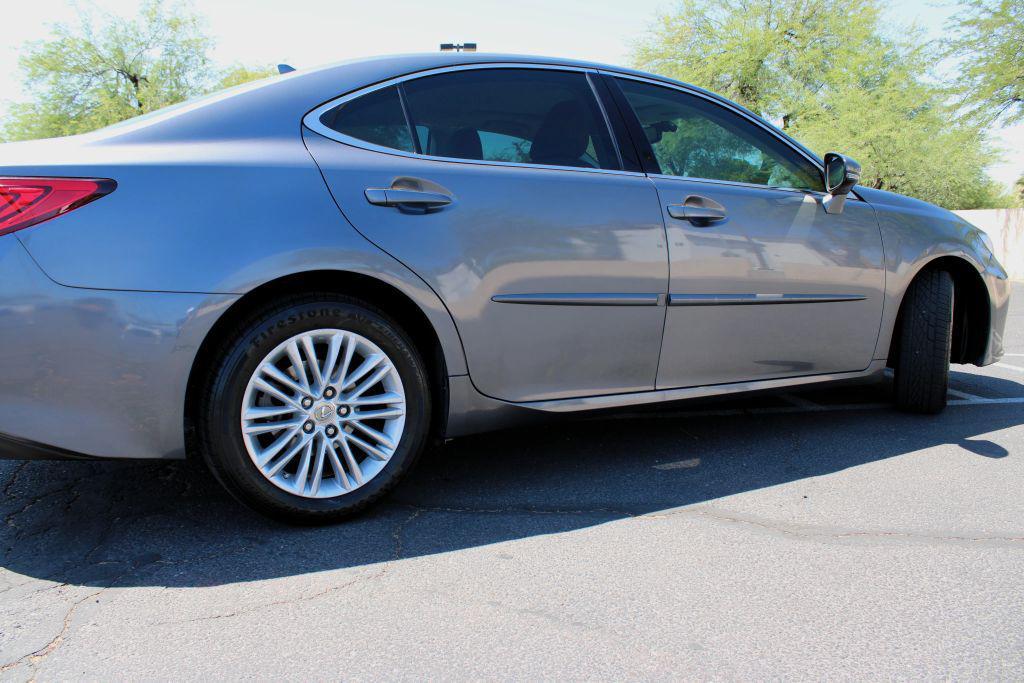 used 2013 Lexus ES 350 car, priced at $15,895