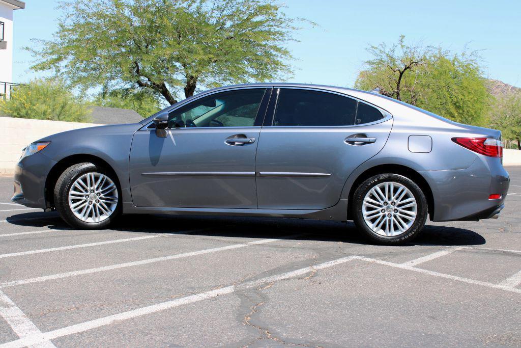 used 2013 Lexus ES 350 car, priced at $15,895