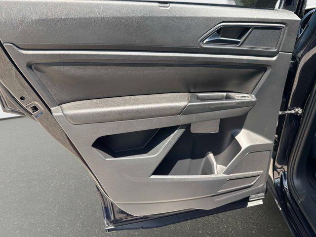 used 2018 Volkswagen Atlas car, priced at $13,990