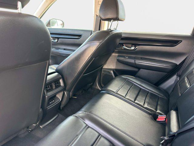 used 2025 Honda CR-V car, priced at $32,000