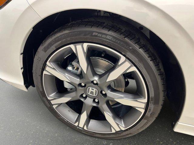 new 2026 Honda Civic Hybrid car, priced at $34,045