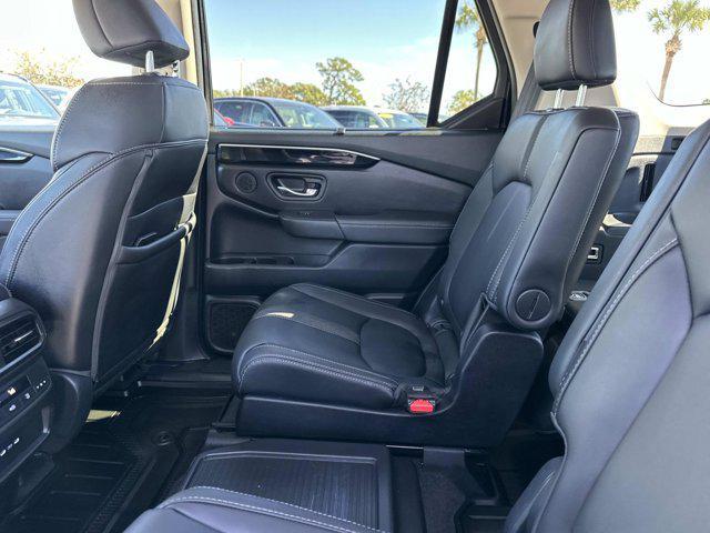 used 2024 Honda Pilot car, priced at $36,990