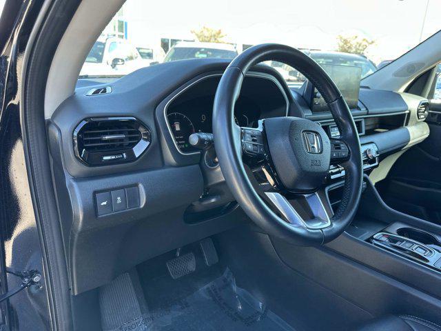 used 2024 Honda Pilot car, priced at $36,990
