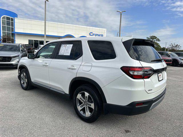 used 2024 Honda Pilot car, priced at $34,000