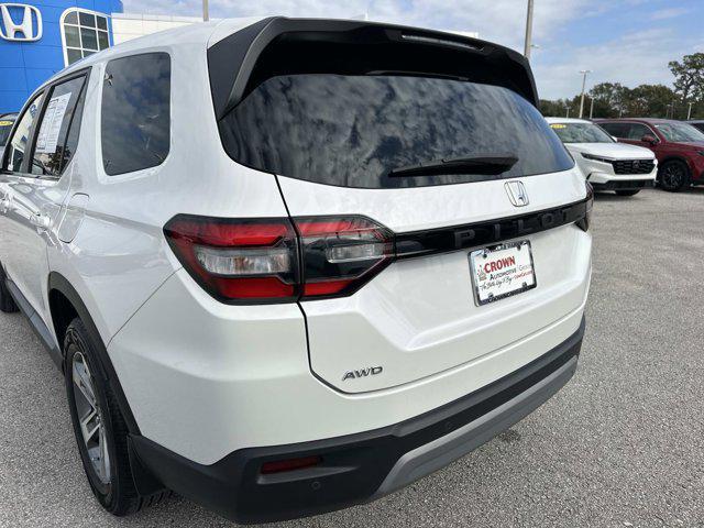 used 2024 Honda Pilot car, priced at $34,000