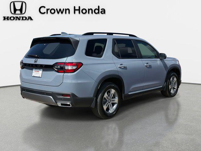 new 2026 Honda Pilot car, priced at $46,620