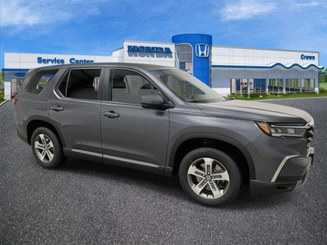 new 2025 Honda Pilot car, priced at $47,825