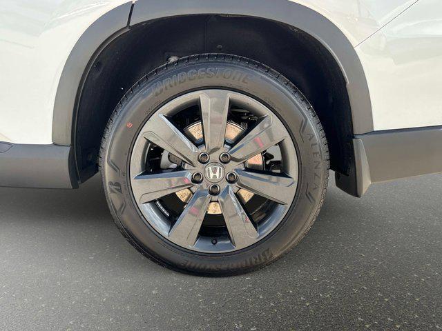 new 2026 Honda Pilot car, priced at $44,895