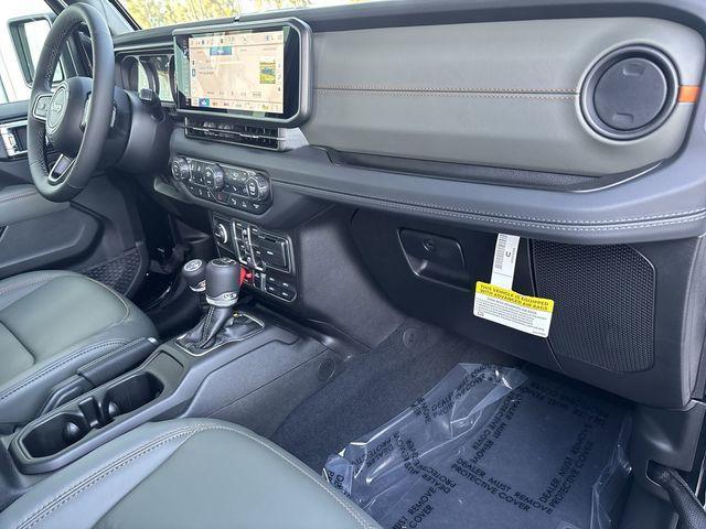 new 2026 Jeep Gladiator car, priced at $58,756