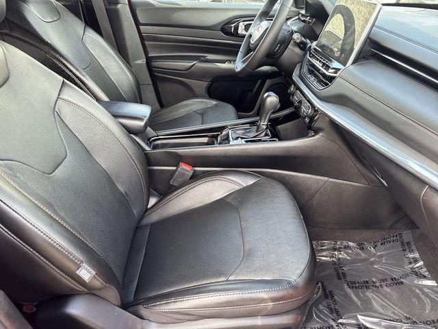 used 2023 Jeep Compass car, priced at $21,920