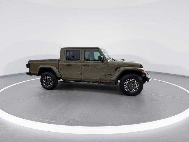 new 2026 Jeep Gladiator car, priced at $48,996