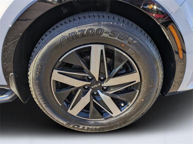 used 2022 Kia Sorento car, priced at $23,499