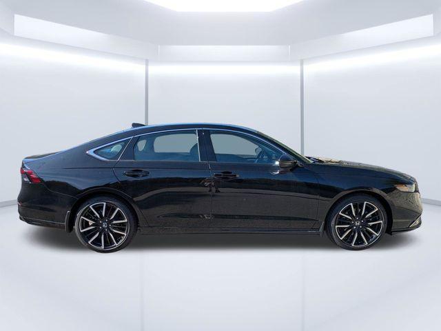 new 2026 Honda Accord Hybrid car, priced at $39,316