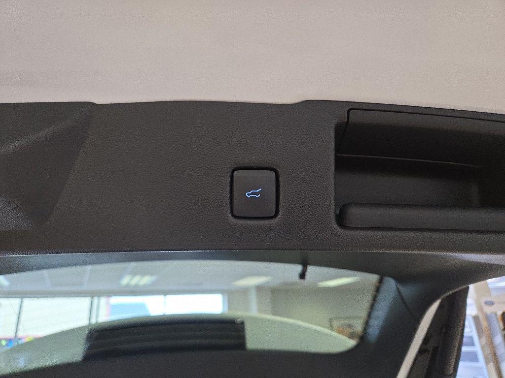 new 2025 Ford Escape PHEV car, priced at $38,074