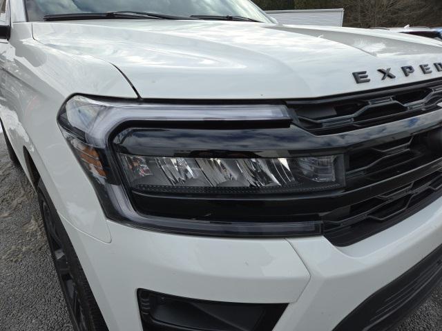 used 2024 Ford Expedition car, priced at $54,495