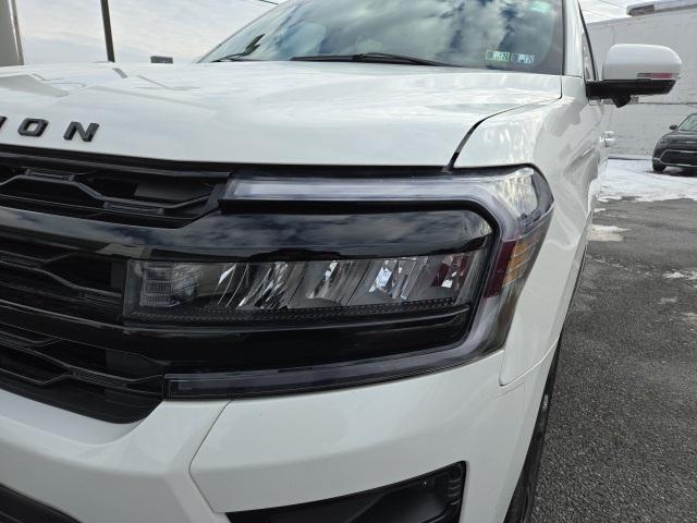 used 2024 Ford Expedition car, priced at $54,495