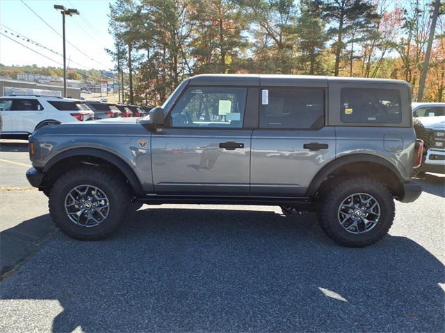 new 2025 Ford Bronco car, priced at $54,660