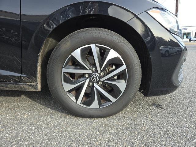 used 2024 Volkswagen Jetta car, priced at $15,999