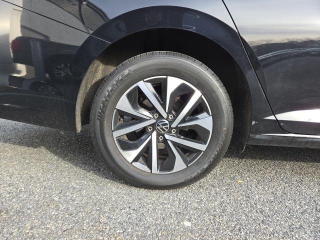 used 2024 Volkswagen Jetta car, priced at $15,999