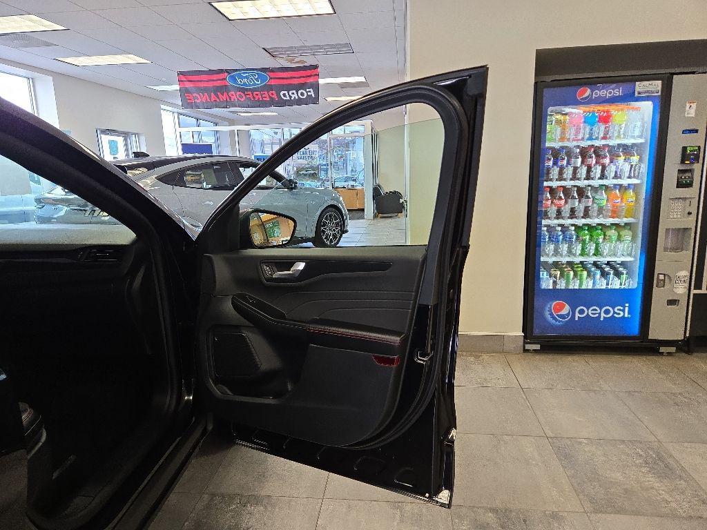new 2025 Ford Escape car, priced at $34,533