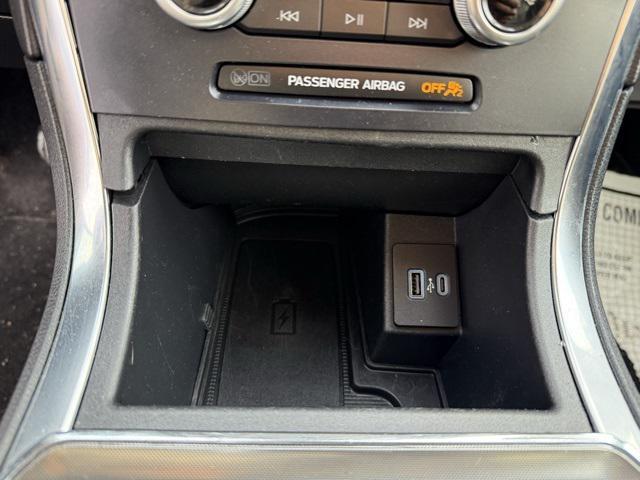 used 2022 Ford Edge car, priced at $23,999