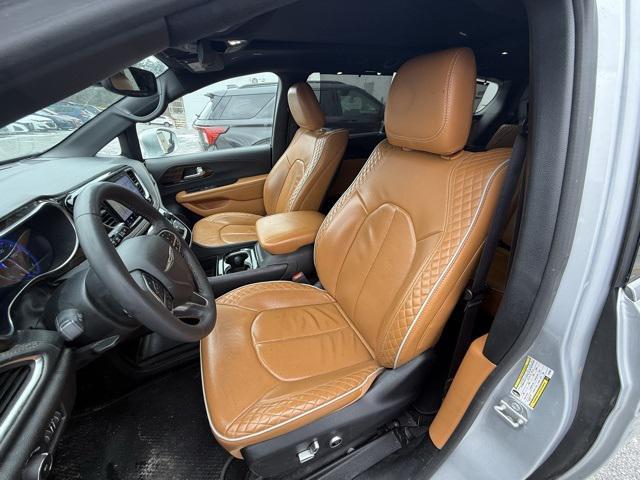 used 2022 Chrysler Pacifica car, priced at $31,999