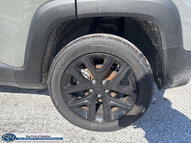 used 2022 Jeep Renegade car, priced at $17,799