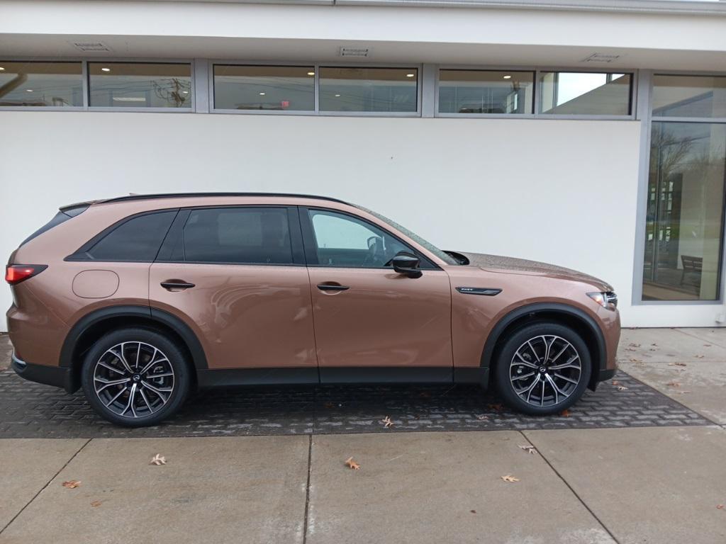 used 2025 Mazda CX-70 PHEV car, priced at $44,618