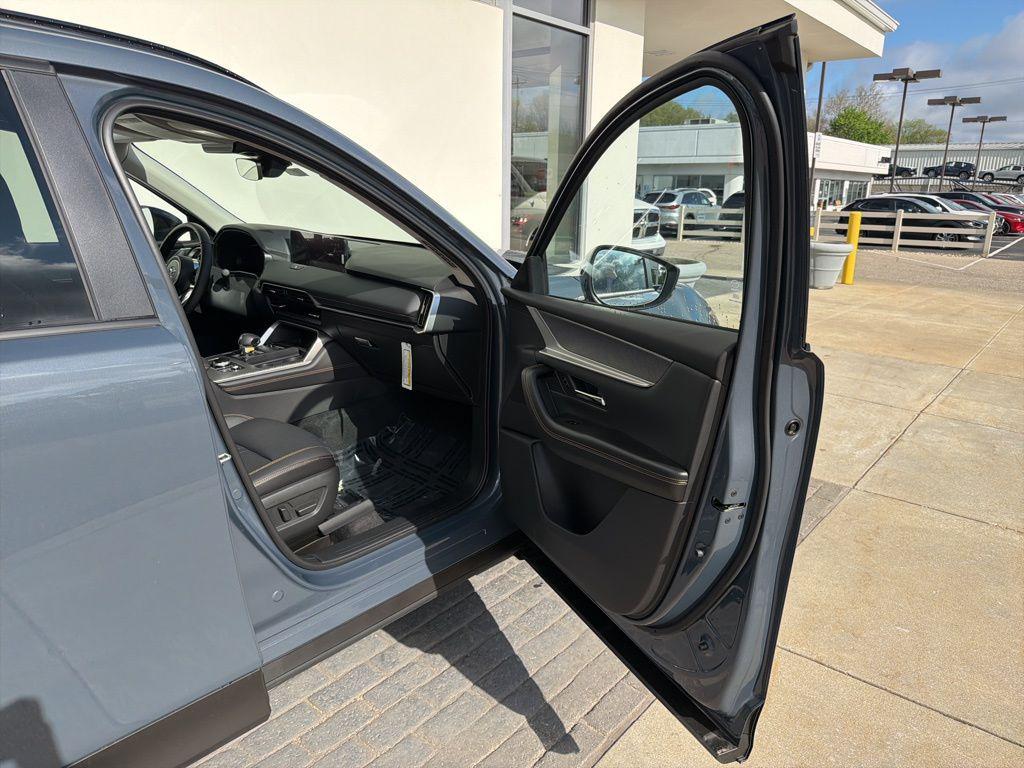 new 2026 Mazda CX-70 PHEV car, priced at $49,725