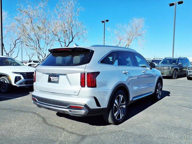 used 2023 Kia Sorento Hybrid car, priced at $30,681