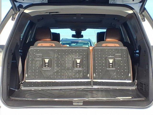 used 2021 Chevrolet Traverse car, priced at $27,994