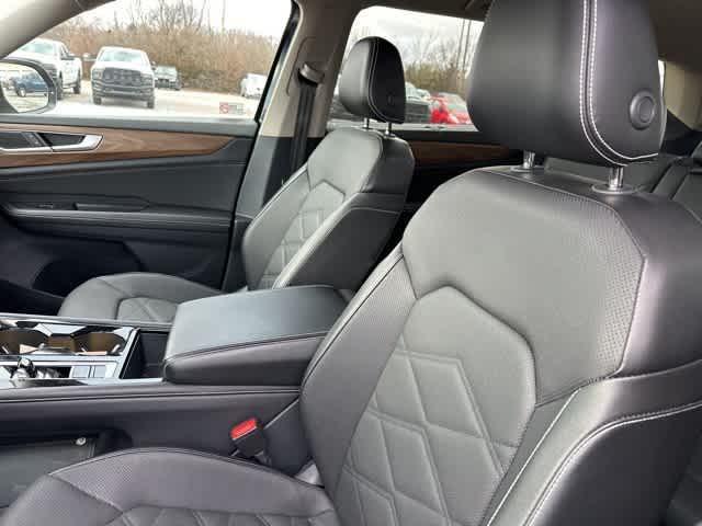 used 2024 Volkswagen Atlas car, priced at $24,957