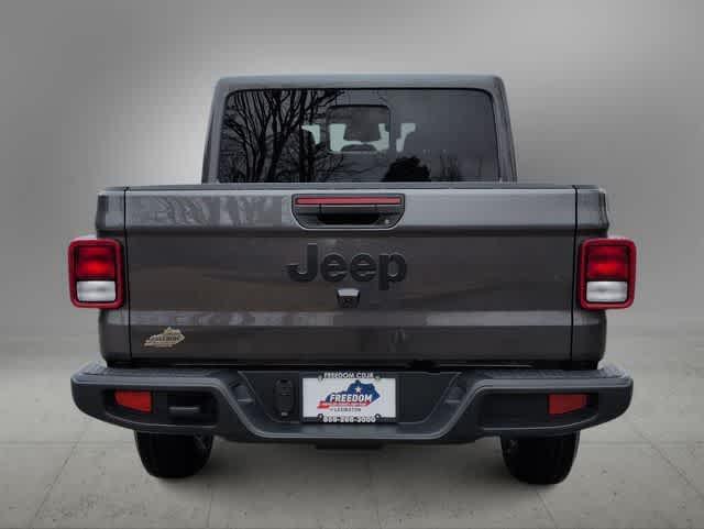 new 2026 Jeep Gladiator car, priced at $41,765