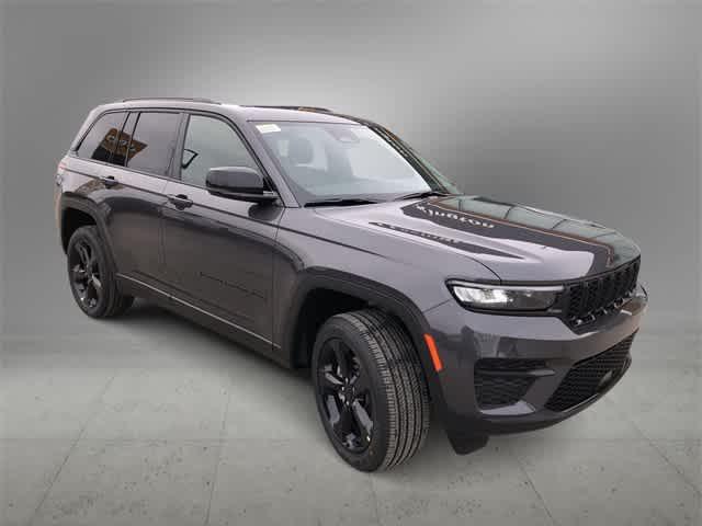 new 2025 Jeep Grand Cherokee car, priced at $39,970