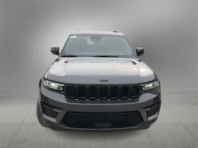 new 2025 Jeep Grand Cherokee car, priced at $39,970