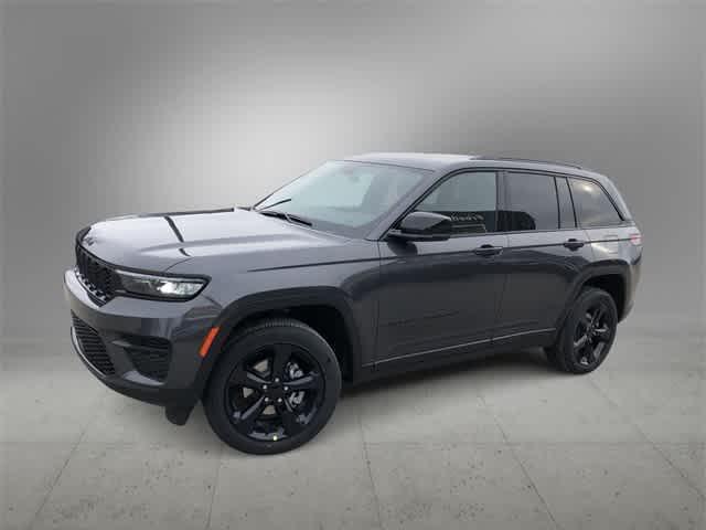 new 2025 Jeep Grand Cherokee car, priced at $39,970