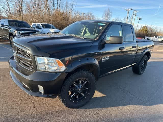 used 2019 Ram 1500 Classic car, priced at $17,927