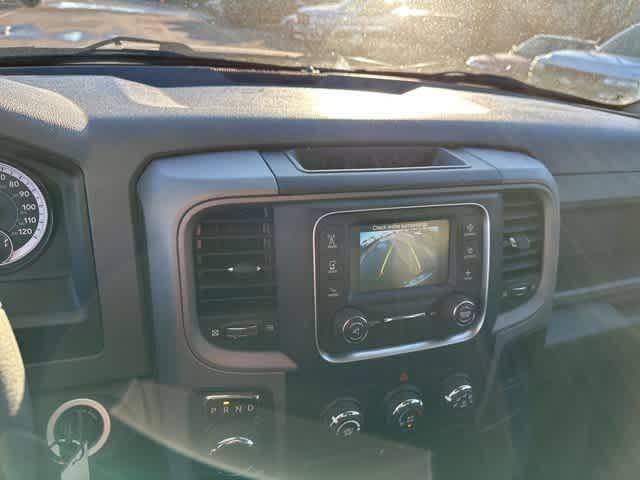 used 2019 Ram 1500 Classic car, priced at $17,927