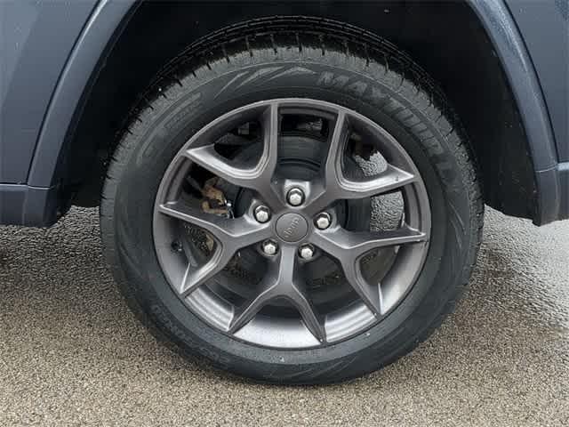 used 2021 Jeep Grand Cherokee car, priced at $22,339