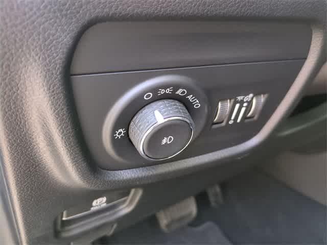 new 2025 Jeep Grand Cherokee L car, priced at $49,005