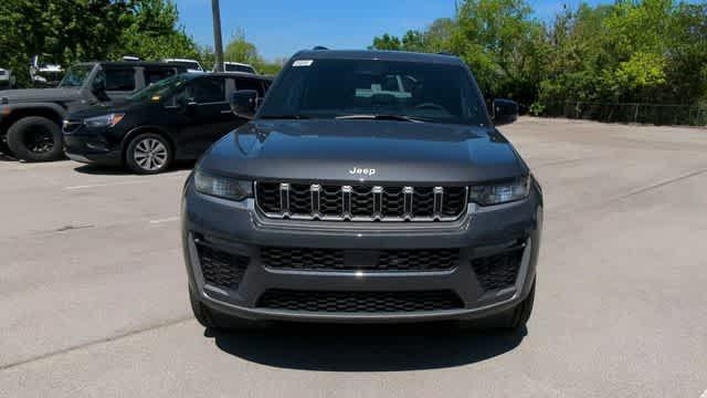new 2026 Jeep Grand Cherokee car, priced at $40,438