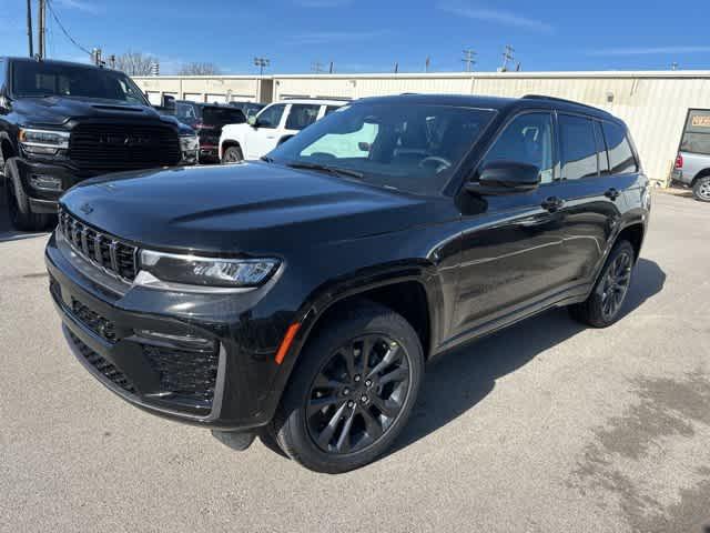 new 2026 Jeep Grand Cherokee car, priced at $47,575