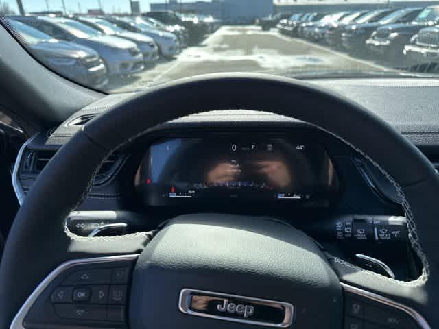 new 2026 Jeep Grand Cherokee car, priced at $47,575