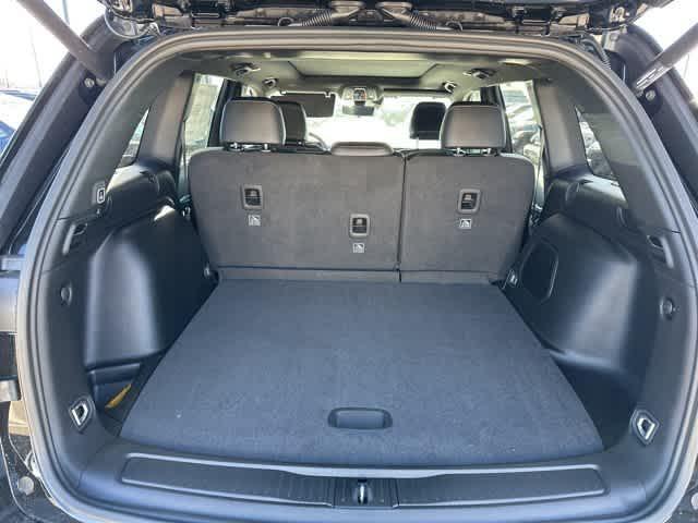 new 2026 Jeep Grand Cherokee car, priced at $47,575