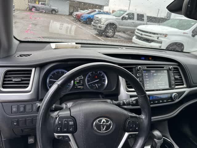 used 2019 Toyota Highlander car, priced at $19,988