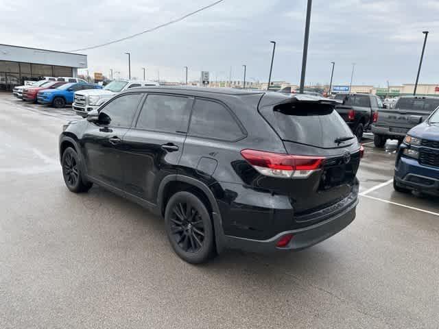 used 2019 Toyota Highlander car, priced at $19,988