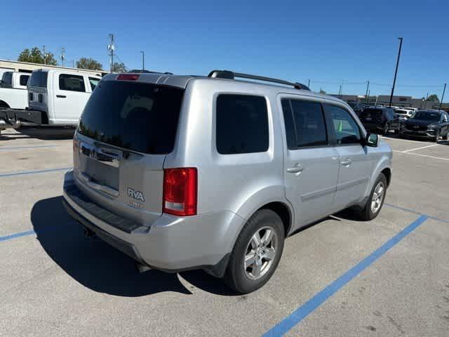 2011 Silver Honda Pilot