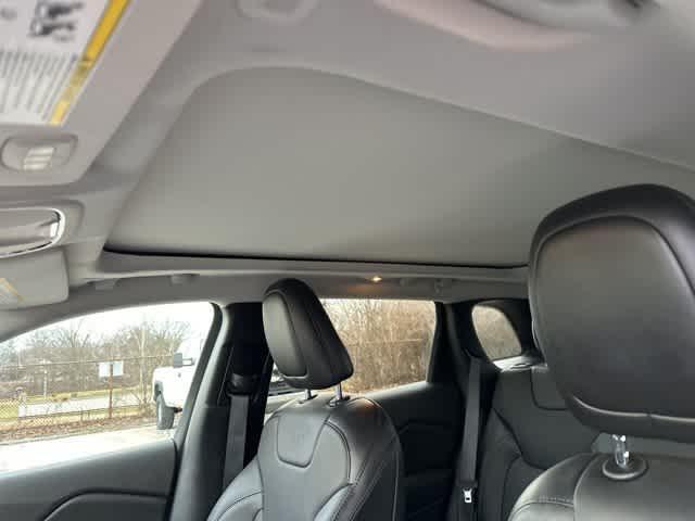 used 2021 Jeep Cherokee car, priced at $16,639