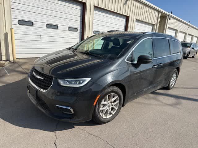 used 2021 Chrysler Pacifica car, priced at $18,468